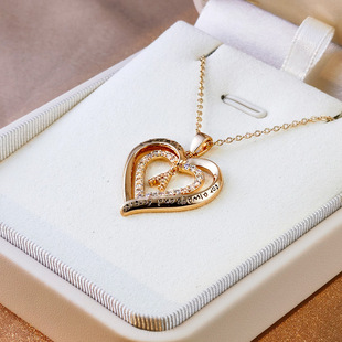 �羳�¿�A��ĸ�ʯ���ĵ����W���ʯ�r�п��Ůʿ�Ʒ�S��ֱ�N