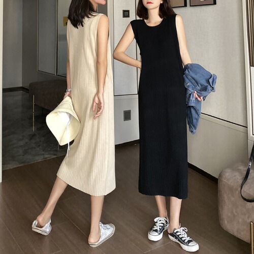 Women's Spring Summer Long-Sleeve Knit Backless Dress, Round Neck Loose Fitting Base Layer Dress with Innerwear