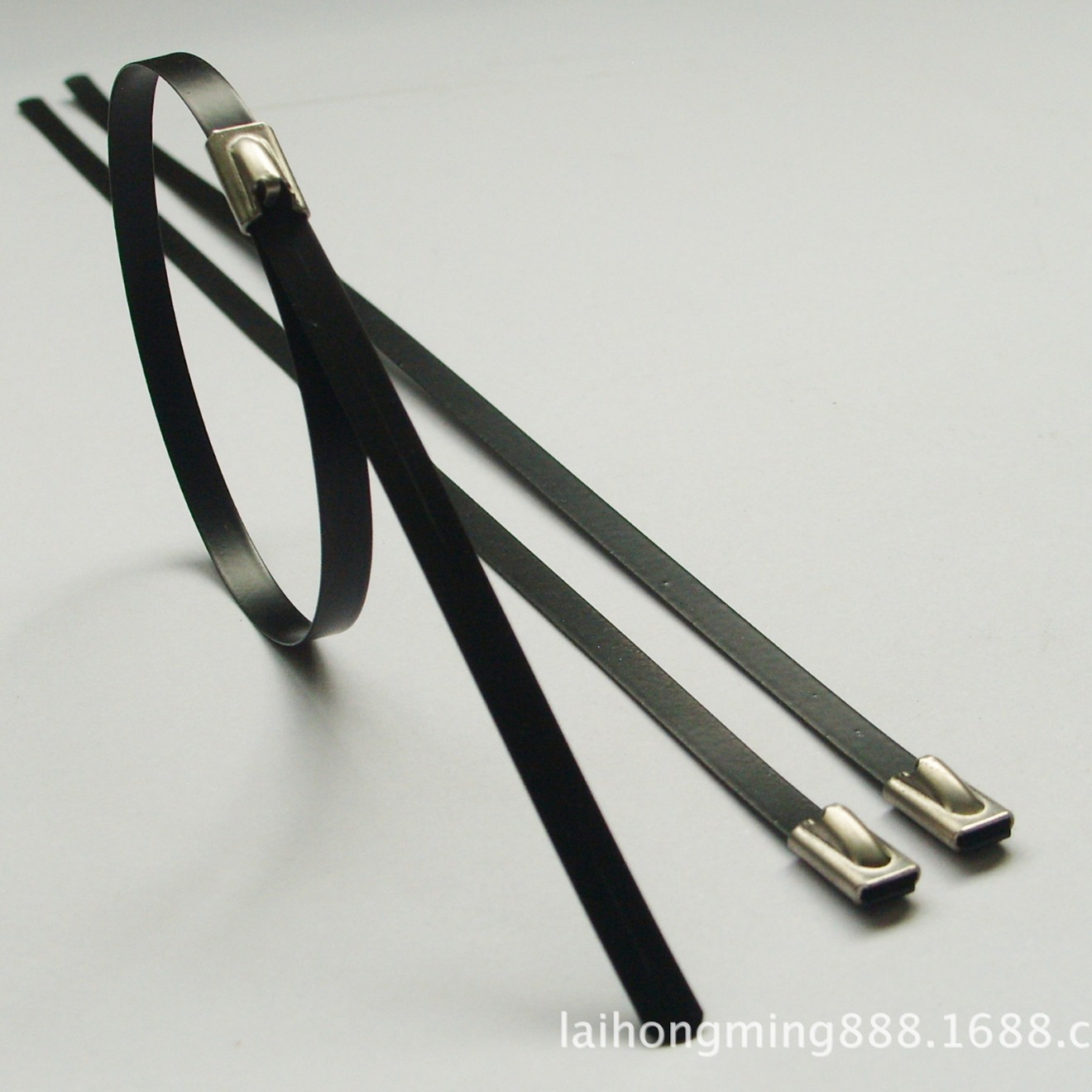 精品推荐4.6*300不锈钢扎带/批发零售/欢迎洽谈。