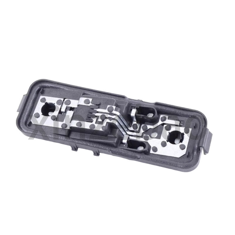 63217288198 Is Suitable for Bmw X3 (Imported) Tail Light Frame, Outer Tail Light Holder, Rear Outer Tail Light Socket