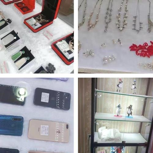 Hair accessories jewelry cushion fabric plush fabric cushion base fabric glasses cushion black phone counter white plush fabric jewelry display