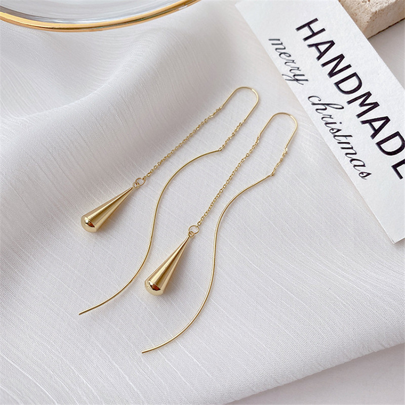 Nuevo estilo coreano colgante pendientes largos borla Comercio exterior AliExpress Venta caliente oído gancho pendientes en stock al por mayor