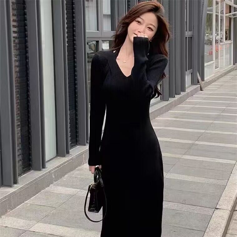 Design knitted dress Women's Spring and Autumn New Korean style inner wear slim fit slimming V-neck sweater bottoming dress