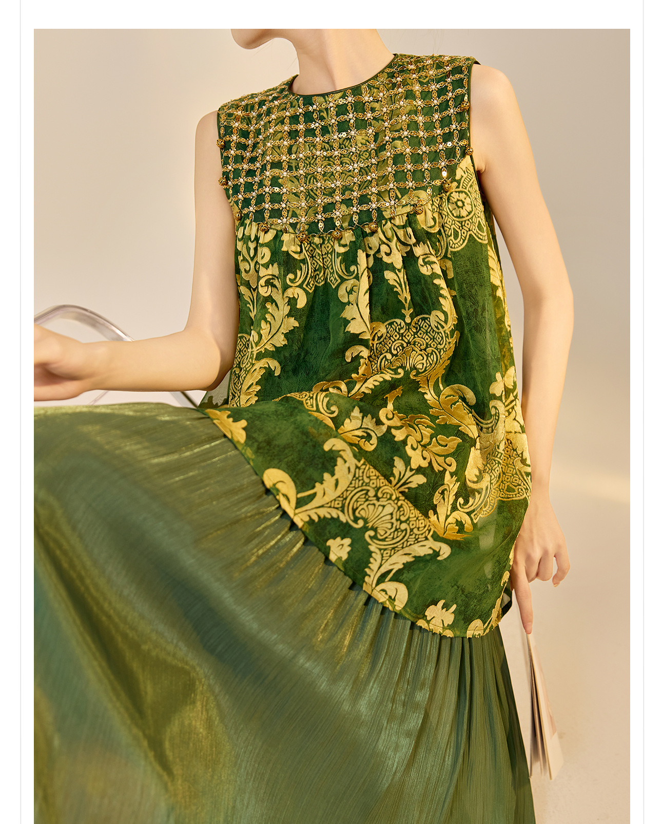 Đầm maxi nữ phong cách Trung Hoa mới, tay không, đính cườm lụa, dáng thắt eo N6041 — màu vàng, xanh lá cây chi tiết 3