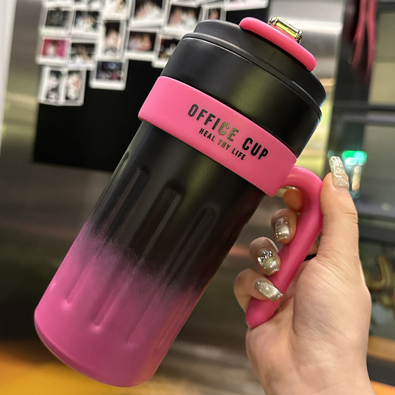 新しいコーヒーカップ 304 ステンレス鋼魔法瓶カップ屋外高価値男性と女性の車のウォーターカップギフト卸売|undefined