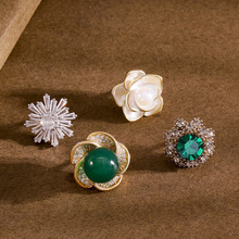 胸针扣女四叶草胸花胸口扣子免缝别针配饰扣针暗扣装饰批发