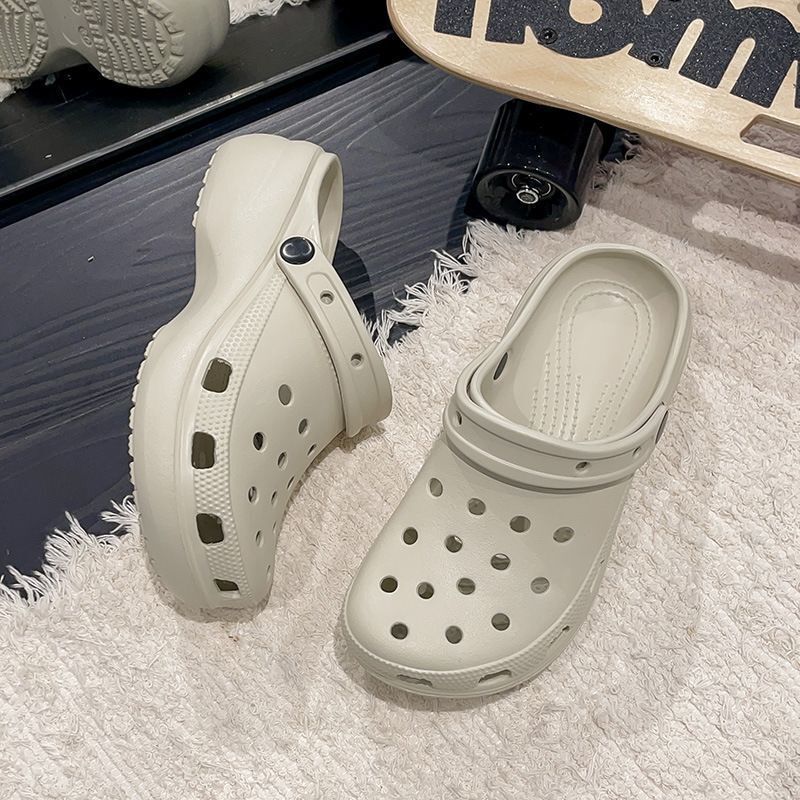 Cloud Factory EVA Thick-Soled Clogs for Men and Women, Couple's Style, Non-Slip Closed-Toe Sandals, Factory Direct Wholesale, 48 Pairs Cloud Factory EVA Thick-Soled Clogs for Men and Women, Couple's Style, Non-Slip Closed-Toe Sandals, Factory Direct Wholesale, 48 Pairs