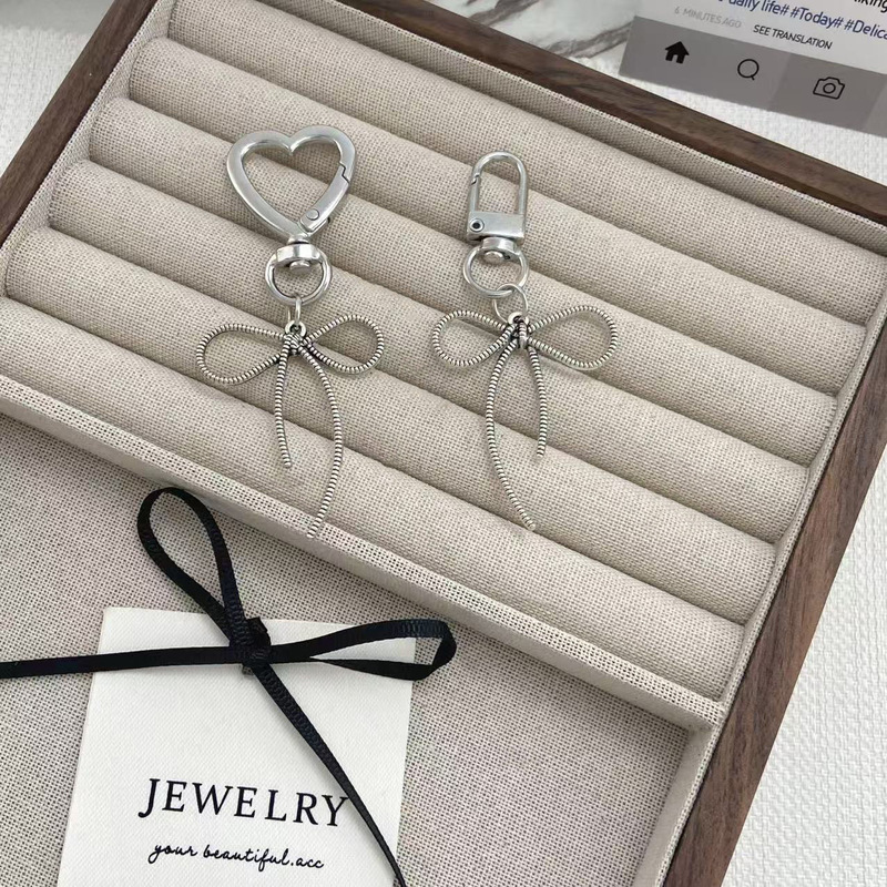 Korean Style Silver Bow Pendant Ins Style Bag Mobile Phone Decoration Pendant Personalized Simple Keychain Accessories