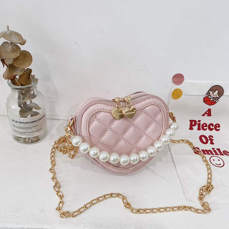 Bolso de mensajero en forma de corazón lindo para niñas 2021 nuevo bolso para niños estilo occidental perla portátil princesa mini Satchel
