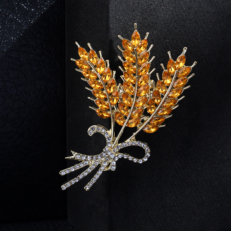 Spilla a spiga di grano per donna elegante accessorio per colletto_voghion.com