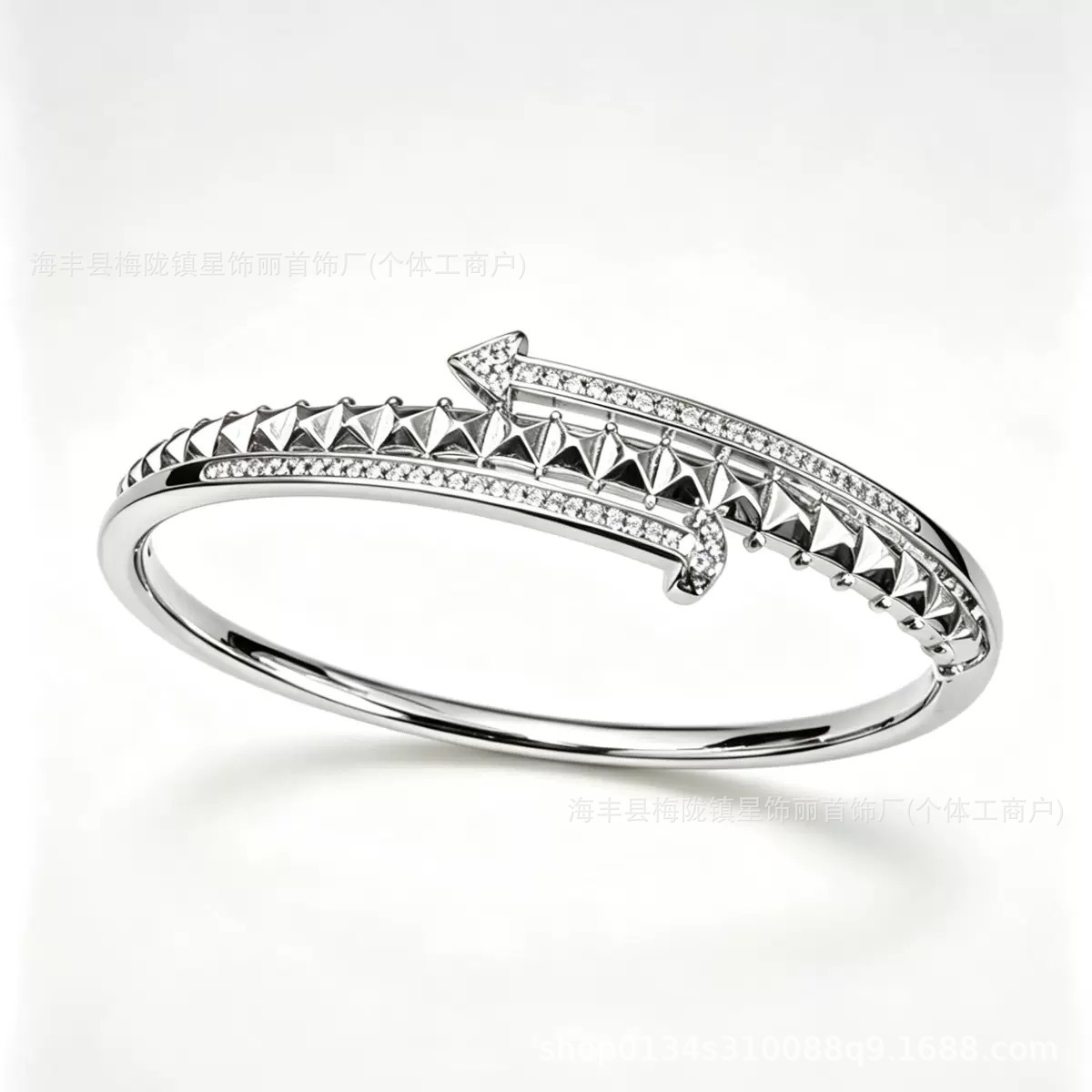 No2 nail bracelet [white gold]