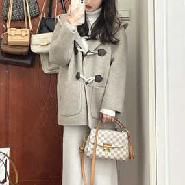 小个子赫本风呢子大衣女秋冬季新款韩系高级感牛角扣毛呢外套