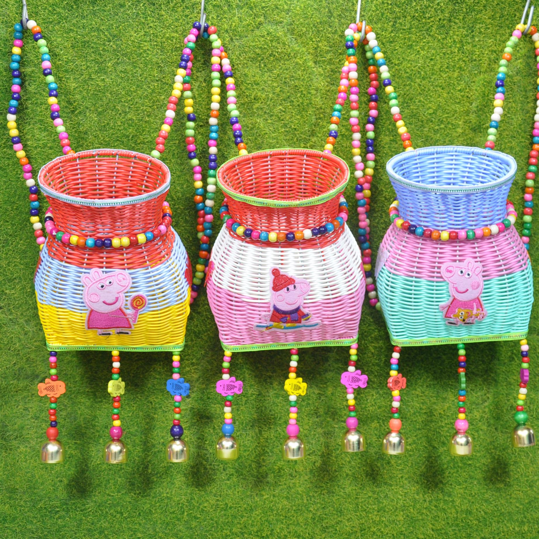 스몰 사이즈 여러 가지 빛깔의 바구니 3 벨