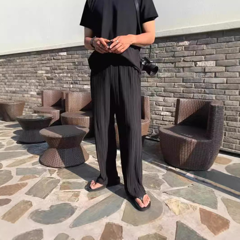 Ice Silk Men's Pants Pleated Pit Strip Loose Pants American Style High-end Wide-leg Trailing Pants Pleated Casual Trendy Pants