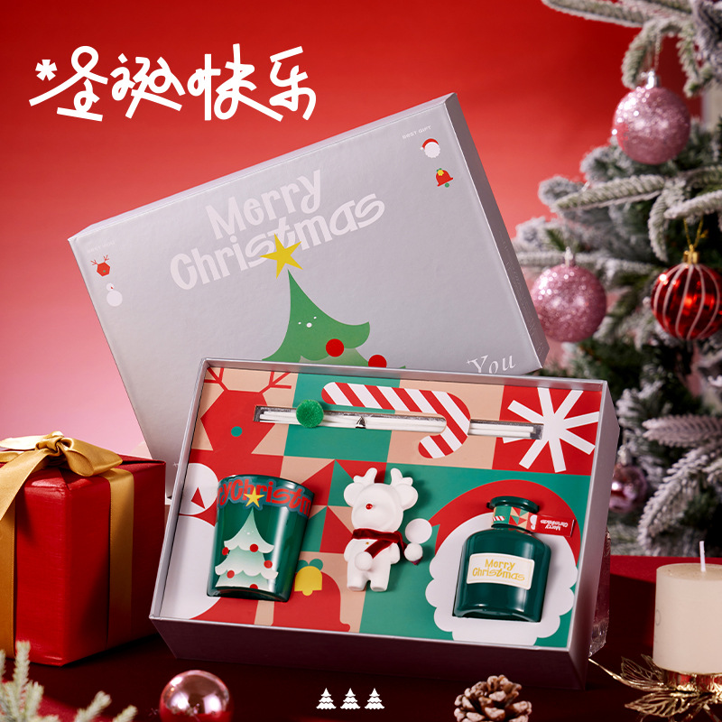 外国貿易クロスボーダークリスマスプレゼントギフトボックス火なしアロマキャンドル大豆ワックスクリスマス置物装飾プレゼント
