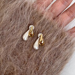 925銀針2色水滴イヤリングシンプルなデザイン感個性的なピアス女性