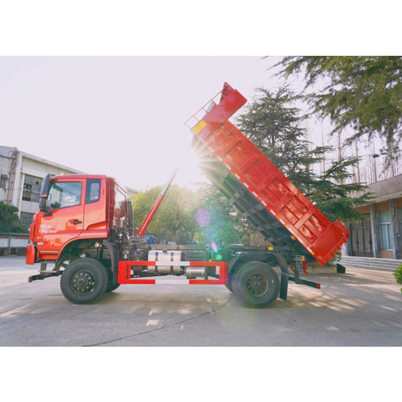 ����ԭ������ԽҰ��ж���������Ƶ�ɽ����ľ�Ĳ��ͻ���