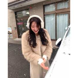 现 2025冬季新款韩国设计师lep*ein保暖毛茸茸环保皮草外套