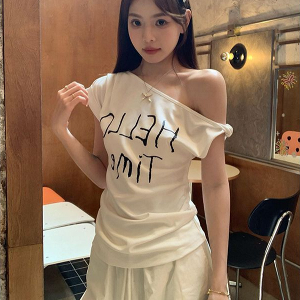 New Inclined Shoulder Kink Short-sleeved T-shirt Women's Summer Korean Style Loose Letter Printed Design Sense Top Trendy Cross-border Wholesale