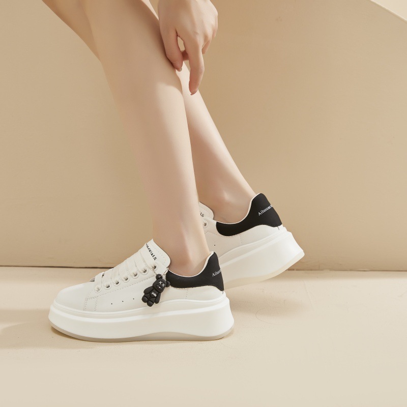 Echtes Leder Neue Vielseitige Weiße Frauen Dicke 2024 Frühling Neue Sh, Bär Sohle Super Heiße Höhe Erhöhen Bord_voghion.com