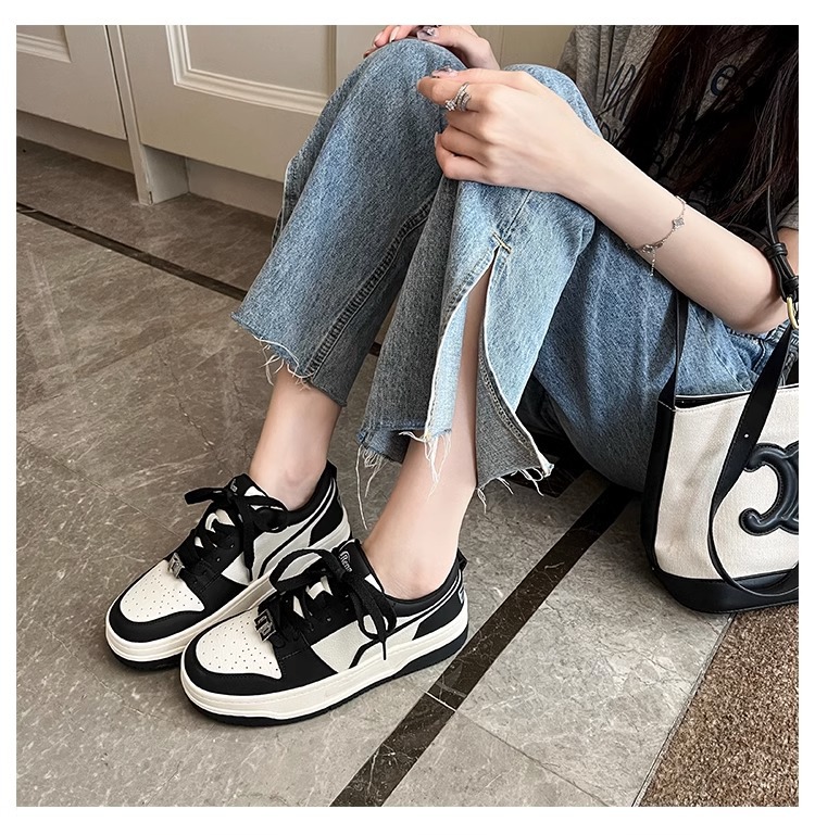 Imported Cowhide Factory Stock Genuine Leather Thick Soled Small White Shoes for Women 2024 New Black and White Casual Sports Panda Board Shoes_voghion.com