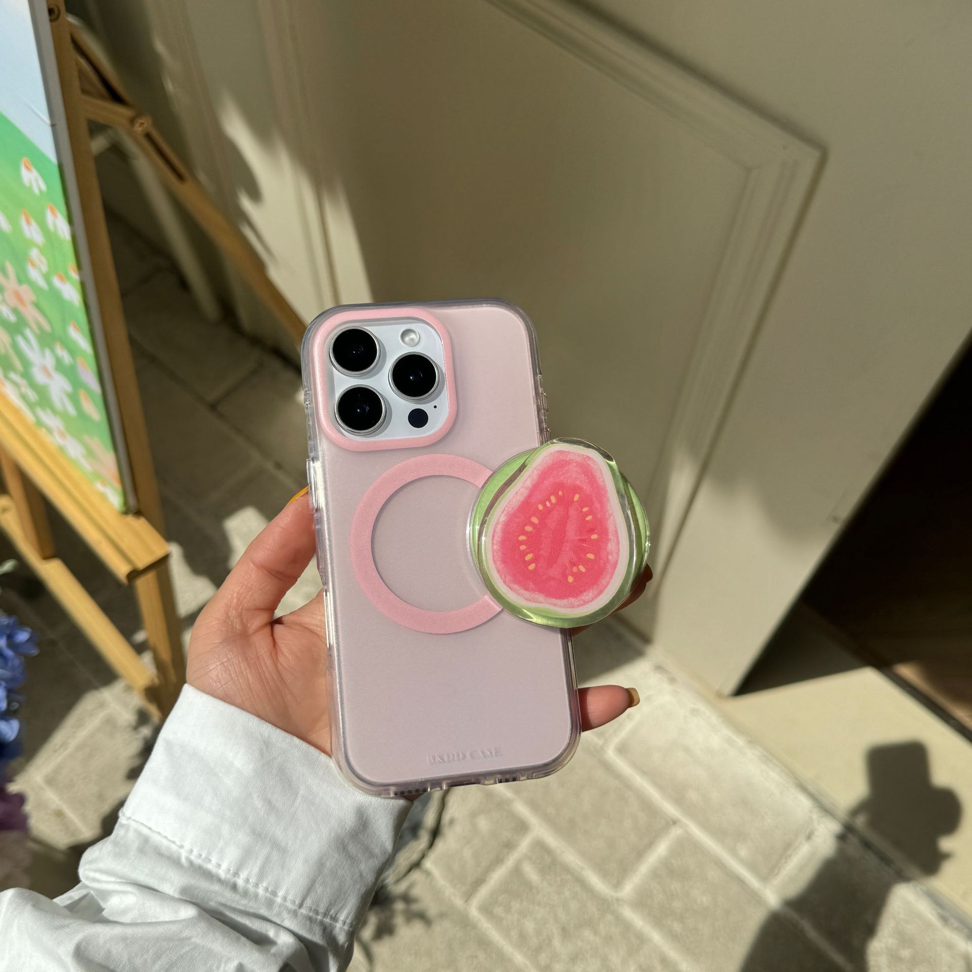 Verano simple rosa guayaba para Apple 15ProMax funda para teléfono móvil 16Pro atracción magnética 14/13 hembra 16PM celebridad de Internet