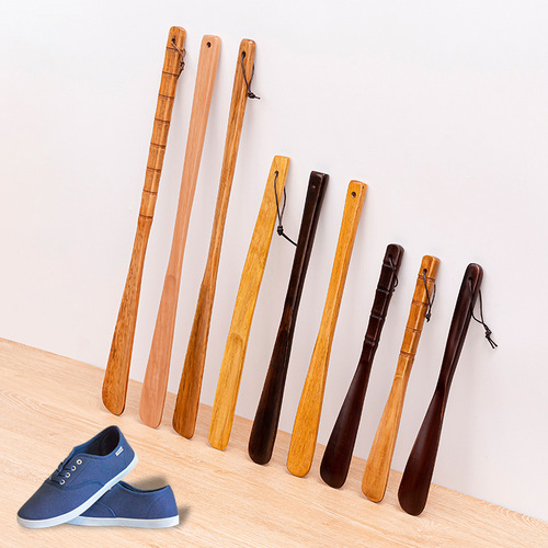 Wooden elderly and pregnant woman's shoe lift without bending, shoehorn, lazy person's shoe-wearing device, shoe-grip, long shoehorn, shoe-wearing artifact