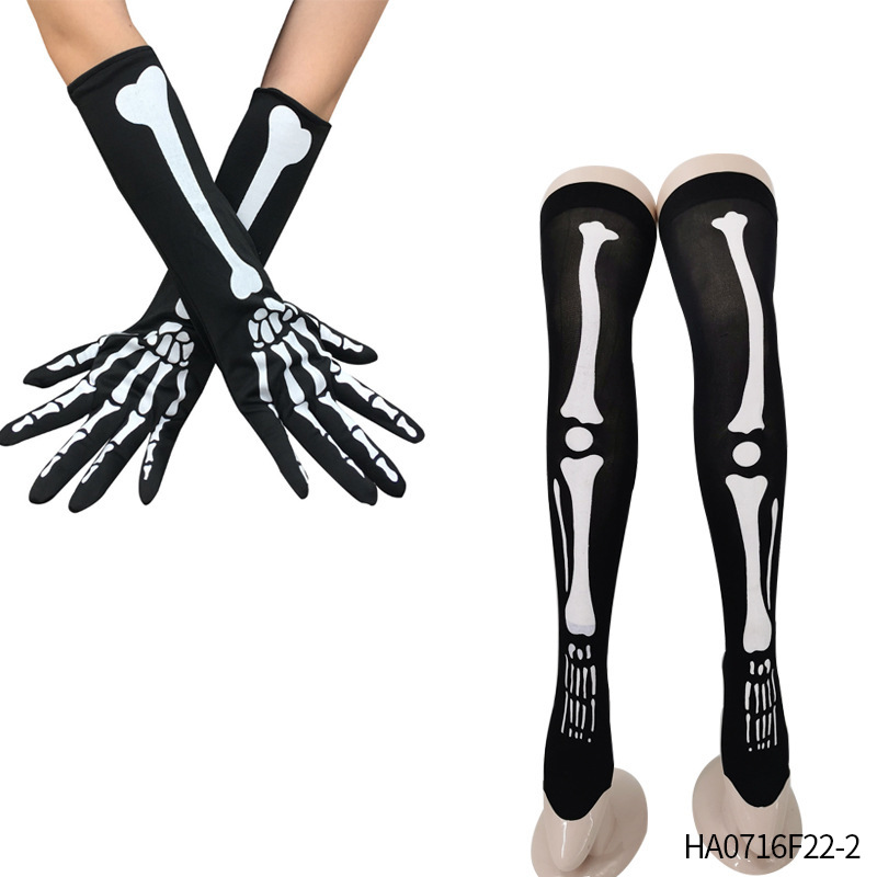 Suministros para disfraces de disfraces de Halloween: calcetines de sangre, guantes de sangre, delantal de sangre, cuchillo de sangre, pancarta de cuerdas, decoración colgante.