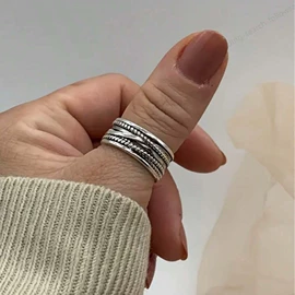 戒指;毛衣链;耳钉