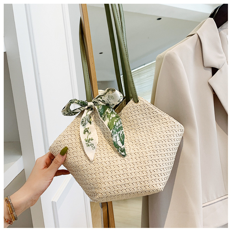 Vacation Solid Color Hexagon Zipper Straw Bag display picture 2