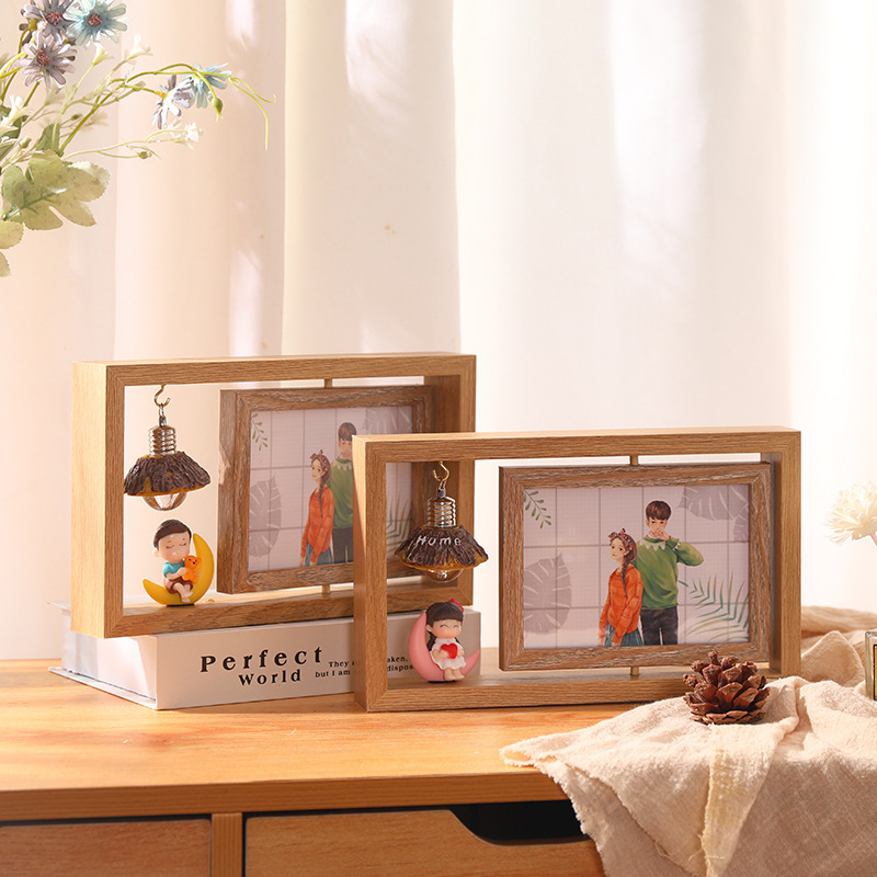 Manufacturer Wholesale 6inch Creative Modern Double-Sided Rotating Photo Frame Table Personalized Photo Album Wooden Ornaments Woodcut Picture Frame