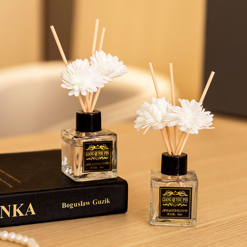 Home Aroma Diffuser, Non-Tax Incense-Free Essential Oil, Bathroom Deodorizer with Dry Flower Air Freshener for Bedrooms