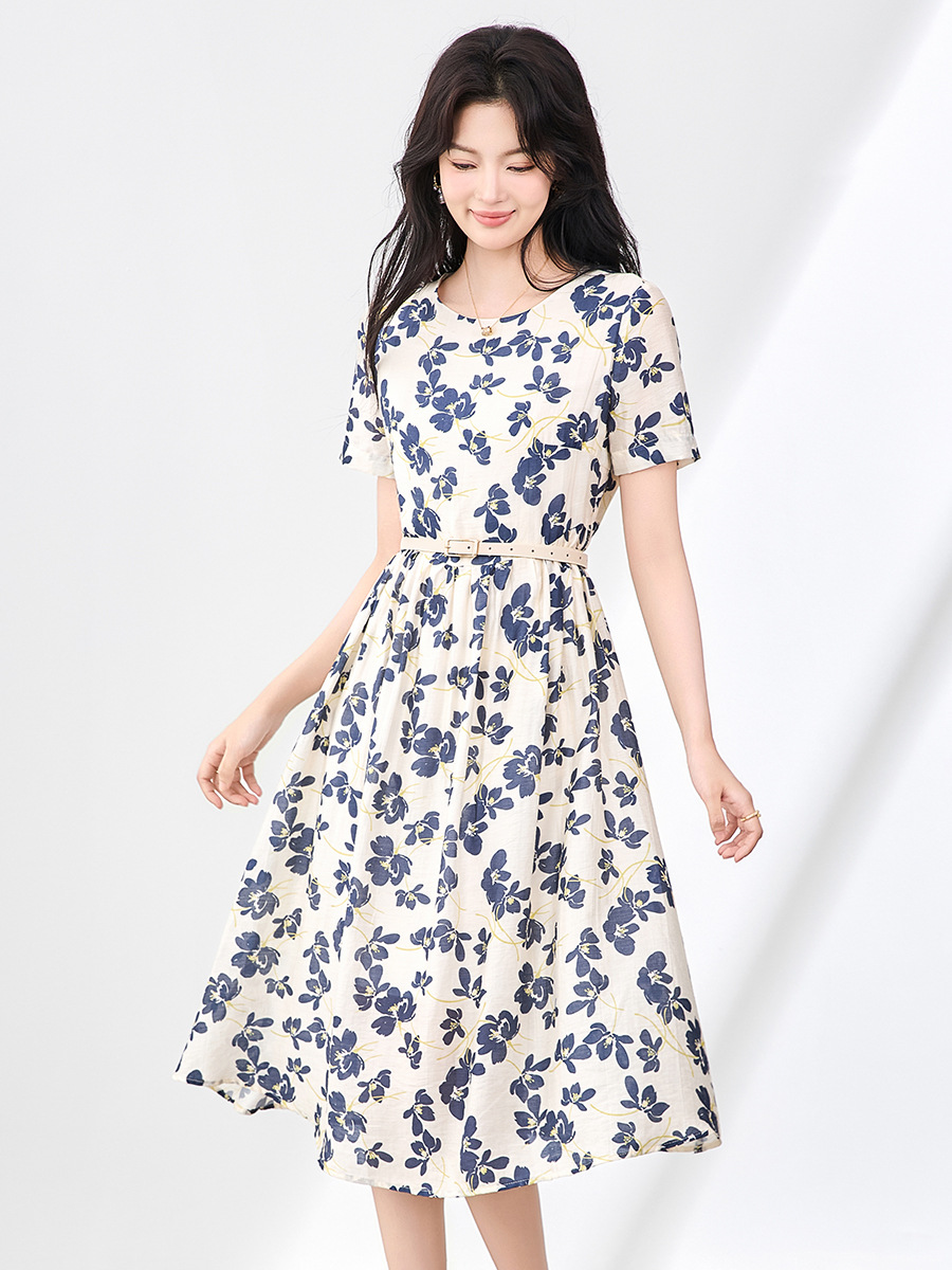 Váy maxi nữ tay ngắn thắt lưng chất liệu Tencel linen in họa tiết — Màu đen