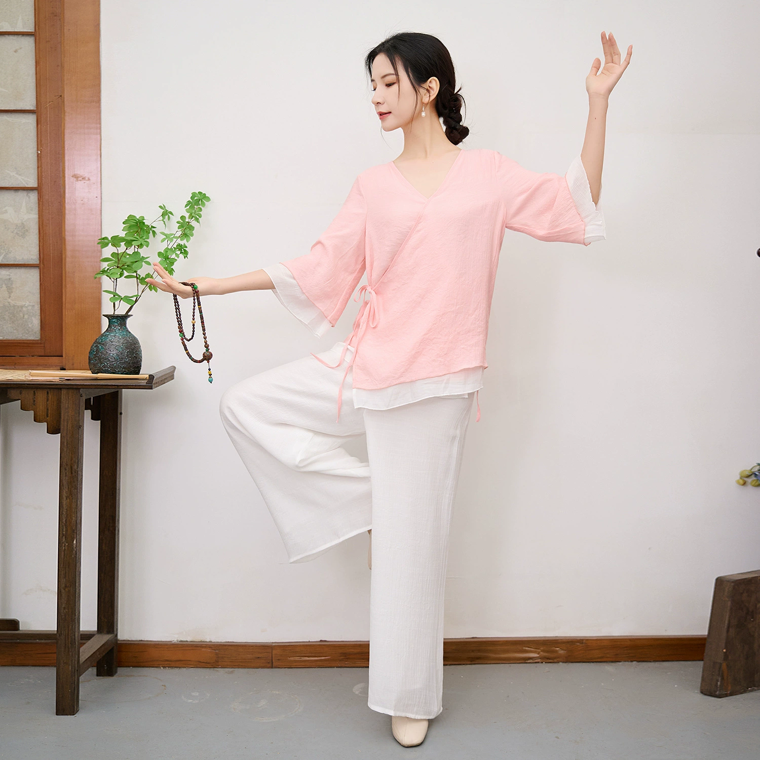 2025 новый этнический стиль из хлопка и льна, одежда для практики медитации дзен, комплект из двух предметов, чайная одежда в китайском стиле, одежда для йоги, женская сценическая одежда