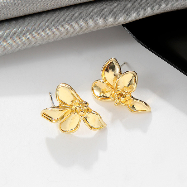 Creative earrings