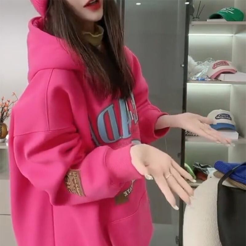 Plus-Size Fashionable Letter Hooded Sweatshirt for Autumn and Winter 1.0-150kg with Fleece, Loose and Versatile Top