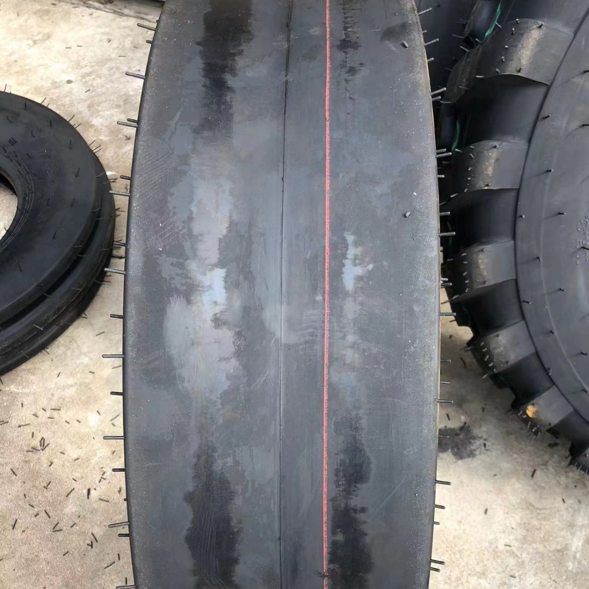 供应工程机械轮胎 7.50-16 C-1光面压路机轮胎