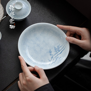 �����໨�����L�n���մɉسм��ù���������A�β�̨С�͸���̨