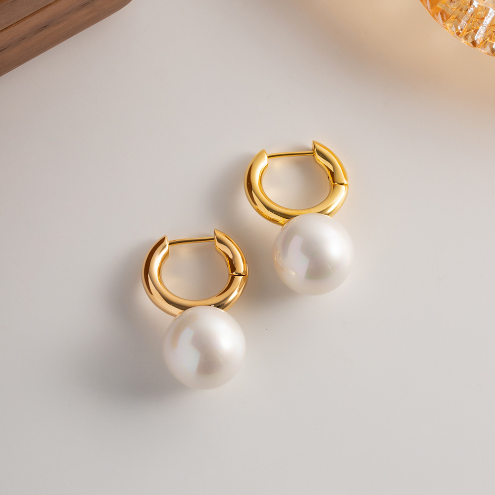 Retro Round Copper Inlay Pearl Earrings 1 Pair