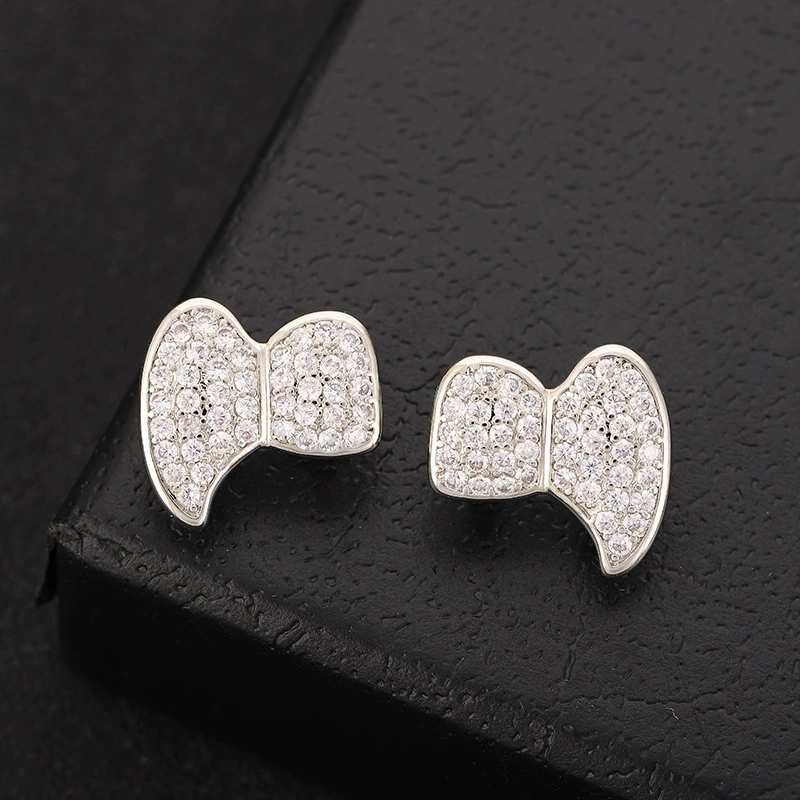 European and American cross-border full of zircon vampire teeth rap rapper fangs dentures Halloween teeth grillz