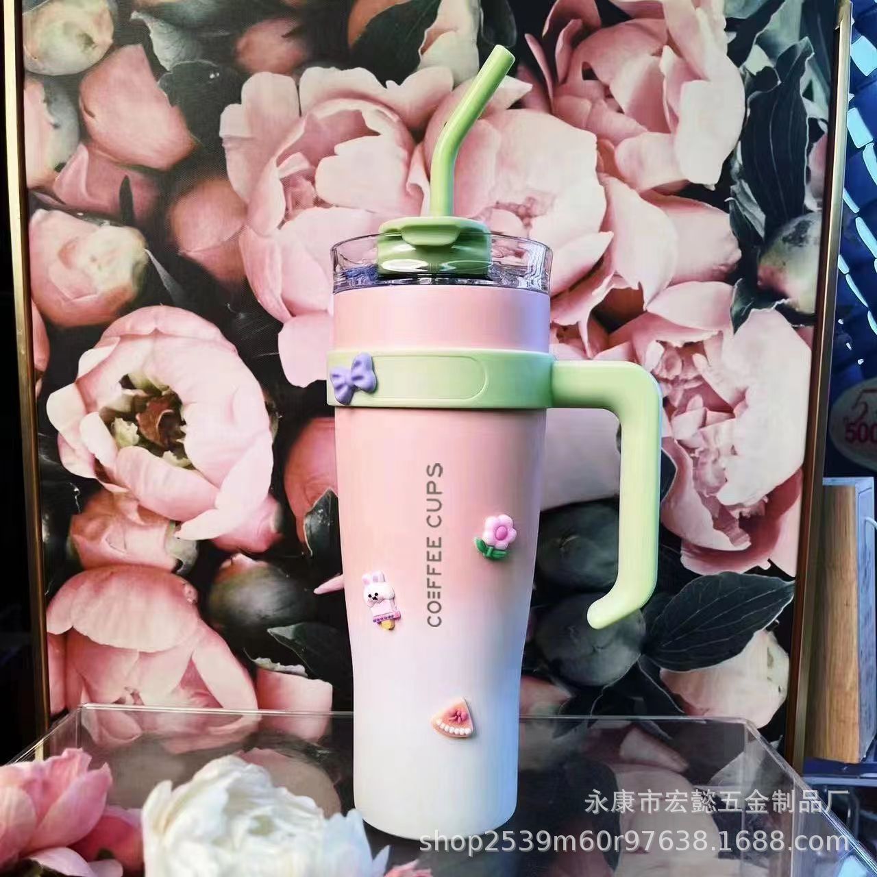 Tiktok Venta caliente gigante 40oz ventosa taza de paja de alto aspecto taza de café taza de agua de aislamiento frío de gran capacidad