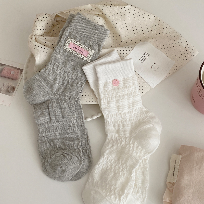 Spring thin breathable boneless socks for children Korean style lace cloth label pleated bubble mid-tube socks thin ins
