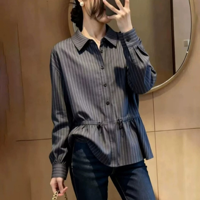 Gray Striped Women's Shirt 2026 Spring New Fashion Stylish Age-Reducing Tie-Waist Slimming Casual Top Gray Striped Women's Shirt 2026 Spring New Fashion Stylish Age-Reducing Tie-Waist Slimming Casual Top