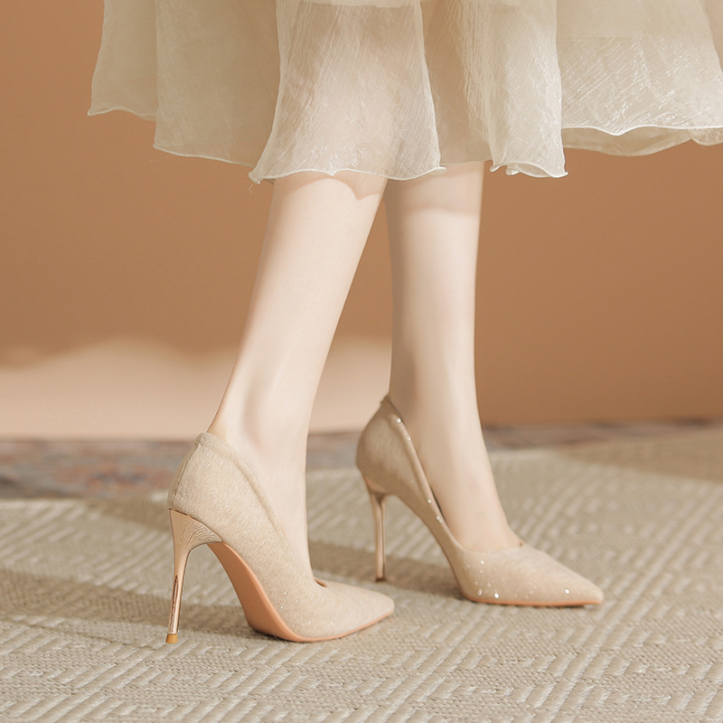 09-23 French-Style Exquisite High-Heeled Shoes for Women with Thin Heels, Early Spring 2026 Single Shoes That Match with Skirts, Elegant and Comfortable Bridesmaid Shoes 09-23 French-Style Exquisite High-Heeled Shoes for Women with Thin Heels, Early Spring 2026 Single Shoes That Match with Skirts, Elegant and Comfortable Bridesmaid Shoes