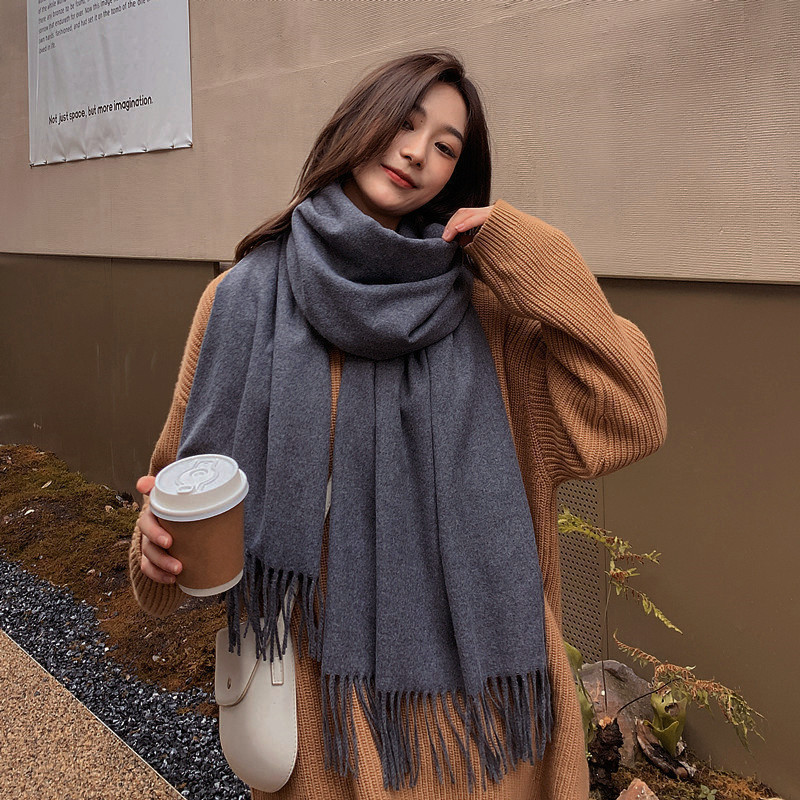 カシミヤのマフラーの女性は秋冬にカシミヤのマフラーをまねて男性のショールの高級感の純色のウールのマフラーの卸売りをします。|undefined
