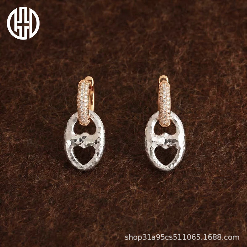 Niche Design High-End Micro-Inlaid Zircon Pig Nose Earrings for Women, Elegant and Simple, Versatile Minimalist Style Earrings