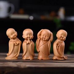 崖柏木彫刻新中国式禅意小僧工芸品客間装飾茶寵小沙弥自動車置物