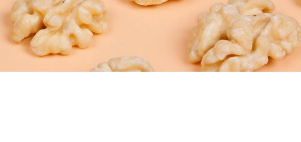 Shelled Walnut Kernels Hu Tao Ren 250g Bag Raw Snack Nuts for Baking and Cooking preparation