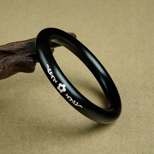 ��̴ľ��y���C�Ϲ�̴�Ƕ���P���F���L�A�l�ֹ���ľ�C���֭h�Ʒ