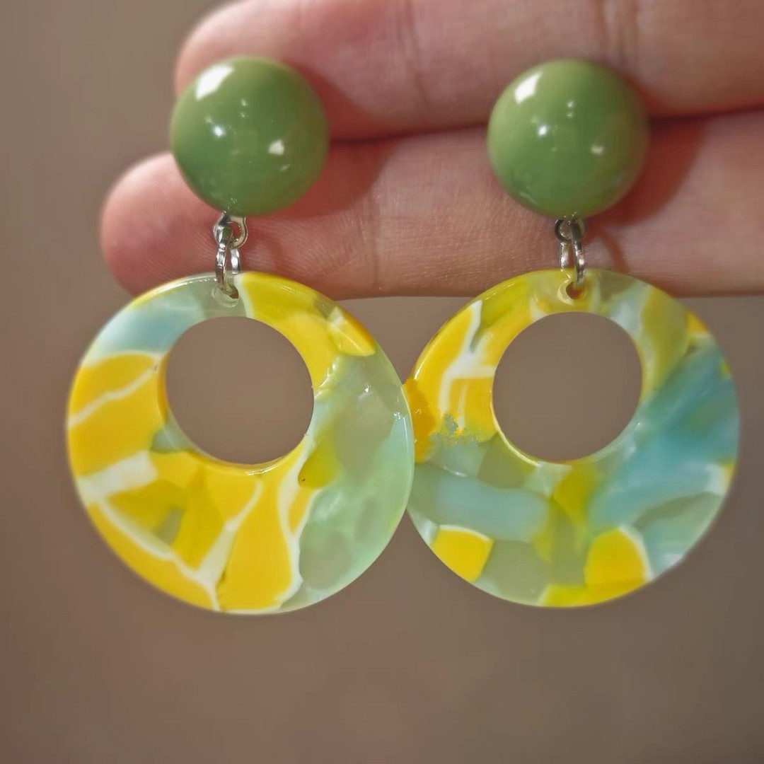 Alloy Acrylic Earrings Yellow and Green Contrast Earrings Seaside…